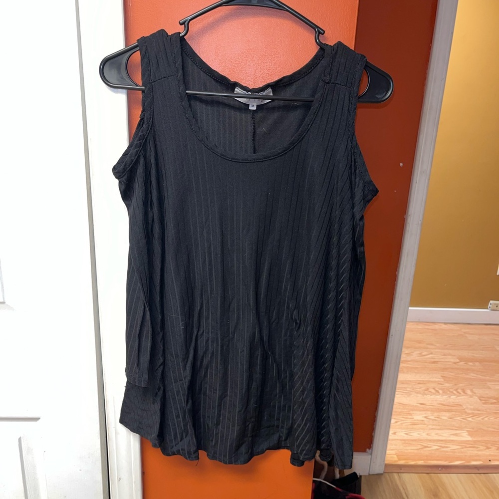 Black Sleeveless Top